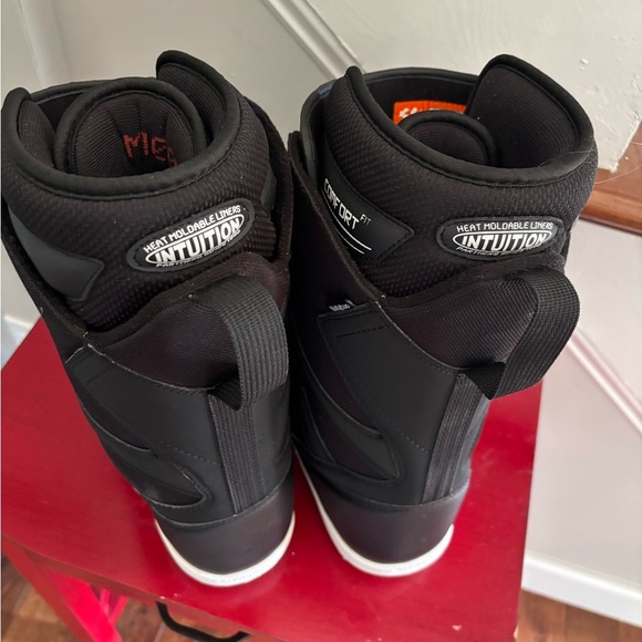 Thirtytwo Men's Intuition Heat Moldable Snowboard Boots sz 10 - Picture 3 of 7